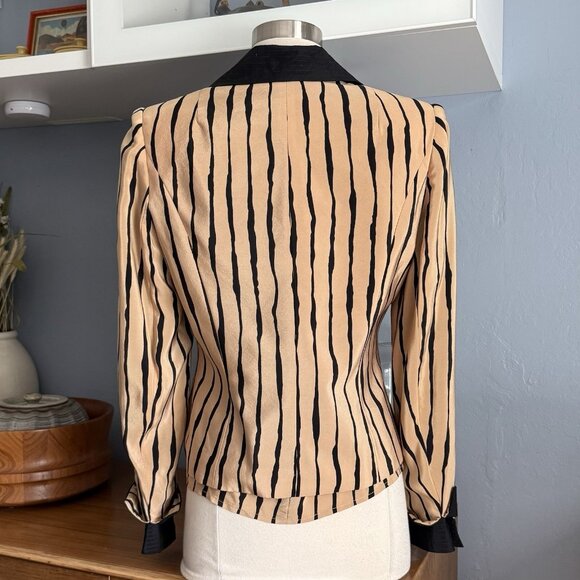 Vtg 80s DAVID HAYES 3pc Silk Blouse Blazer & Pleated Skirt Suit Striped - Picture 6 of 12